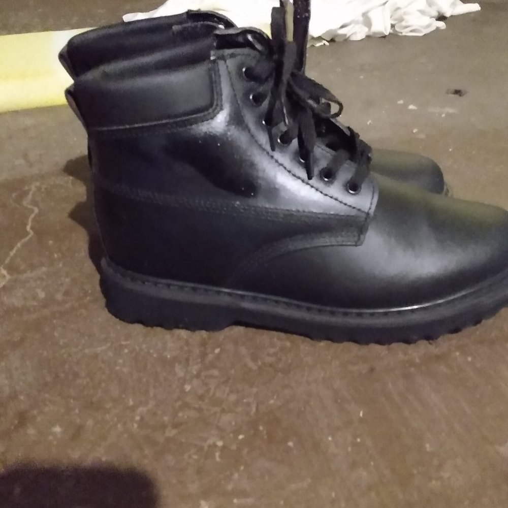 State of Kansas prison boots